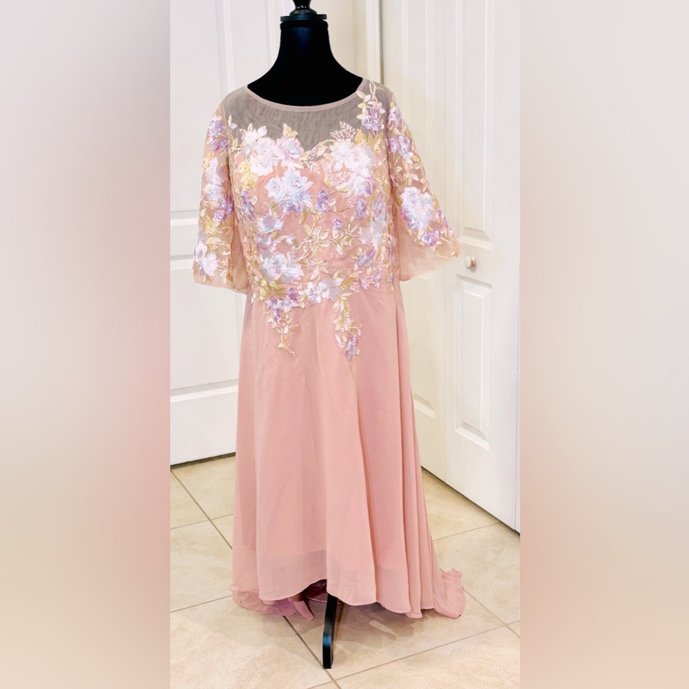 Elegant AO YAN Peach/ Red Hot Pink Floral Dress